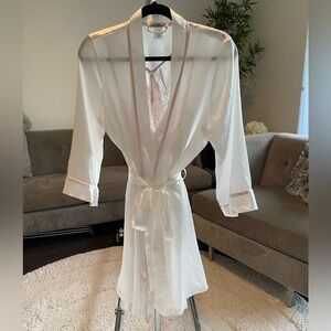 Linea Donatella White Satin & Light Pink Trim Robe